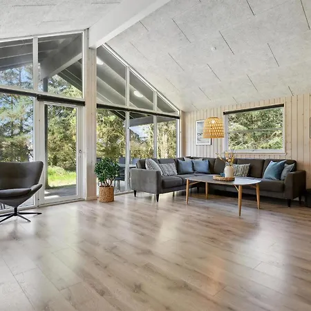 Hébergement de vacances With Fireplace 2 *